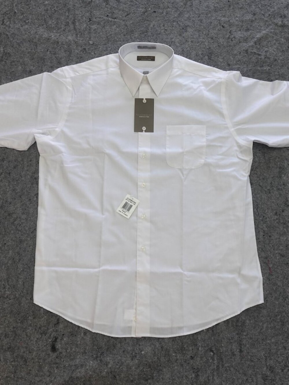 NWT Claybrooke Wrinkle Free button-up dress shirt White Neck 16.5
